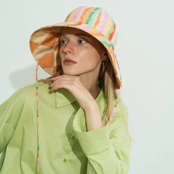 NWT Lost Pattern NYC Reversible Summer Hat – Rainbow
